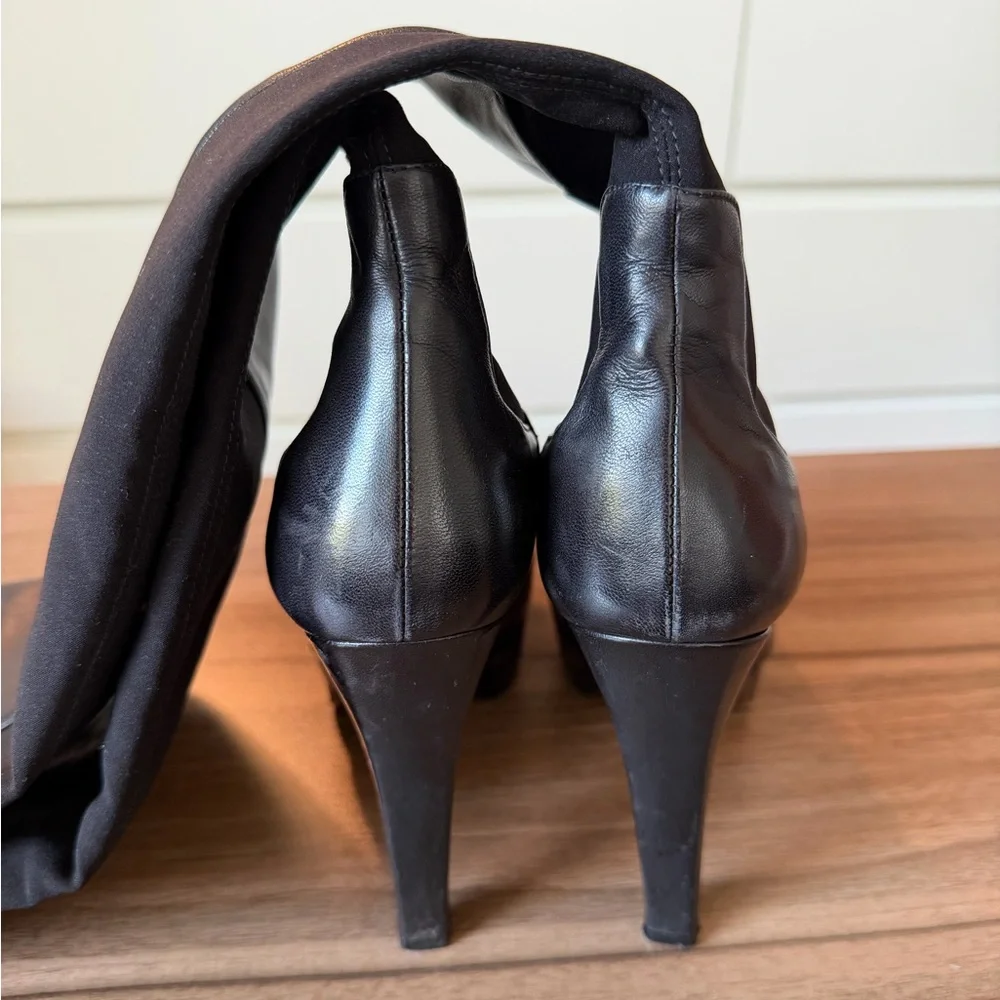 Stuart Weitzman Leather Knee-High Black Boots (US 9)